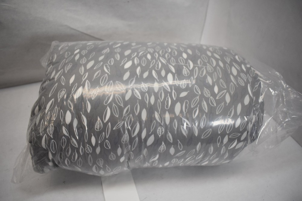 Southshore Fine Linens Comforter King Grey White Leaf Pattern Bedding Polyester