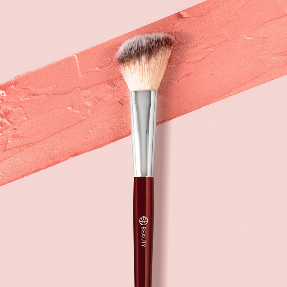 112 SMALL ANGLED FACE BRUSH – Precise Angled Blush Brush for Soft, Natural Bl...