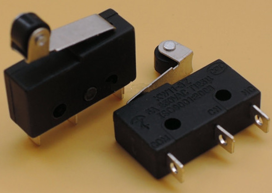 5pcs NEW Tact Switch 3A 5A 250V Microswitch Round Handle 3PIN