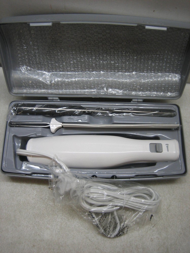 VINTAGE HAMILTON BEACH ELECTRIC KNIFE SET UNUSED