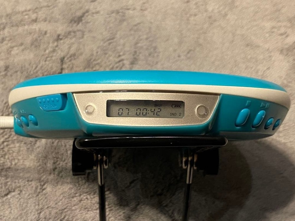 SONY D-EJ002 WALKMAN Portable CD Player Blue Only Main Unit Operation Tested
