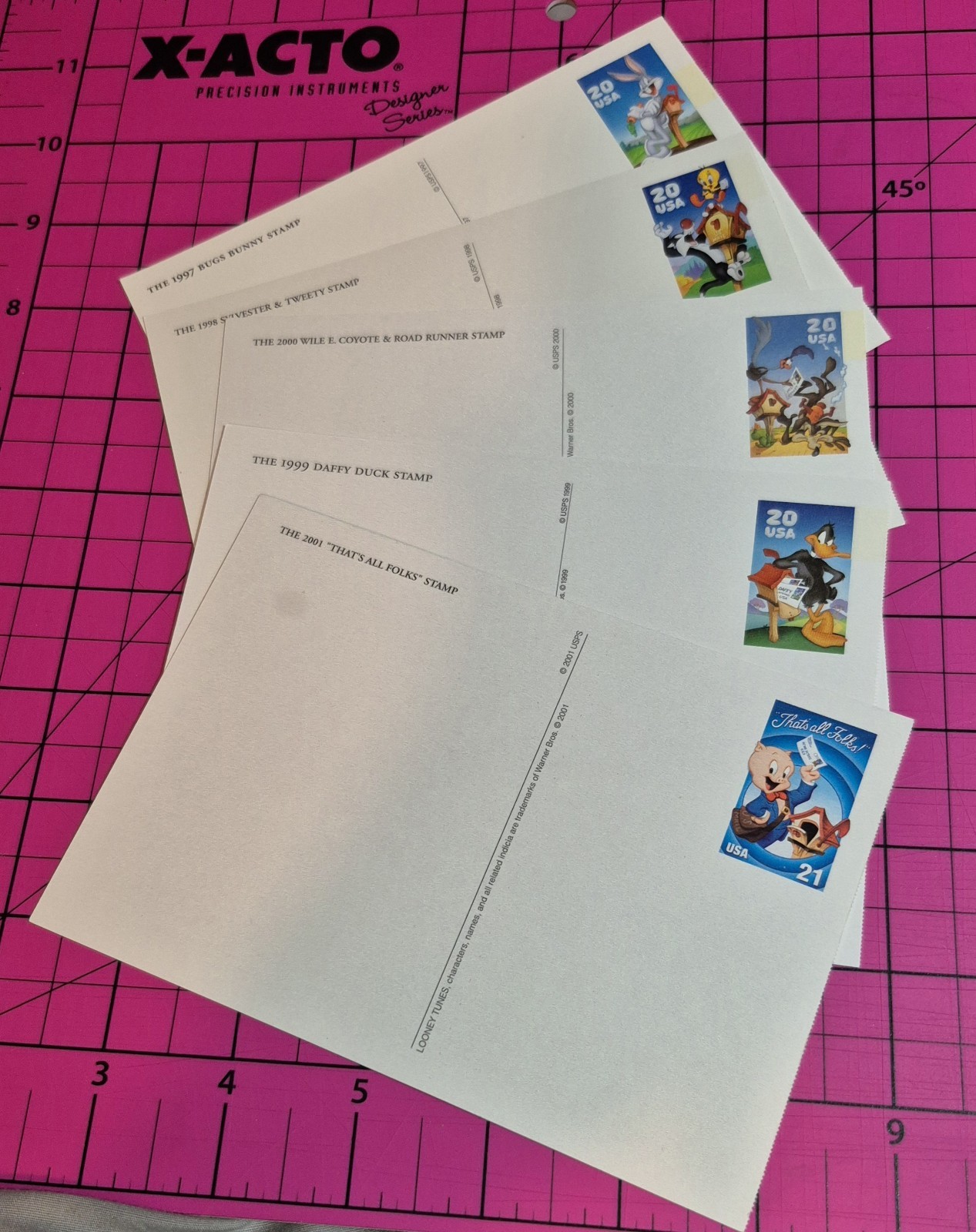 USPS LOONEY TUNES Five Pre-stamped Postcards 20, 21 Cents 1997-2001