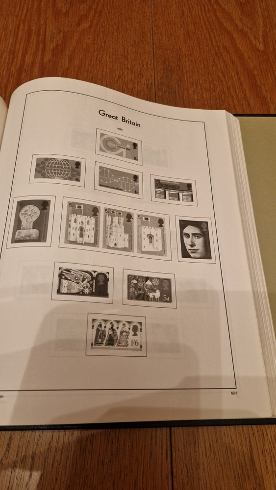 Great Britain Light House 1837-1986 Illustrated Stamp Album Pages. See details