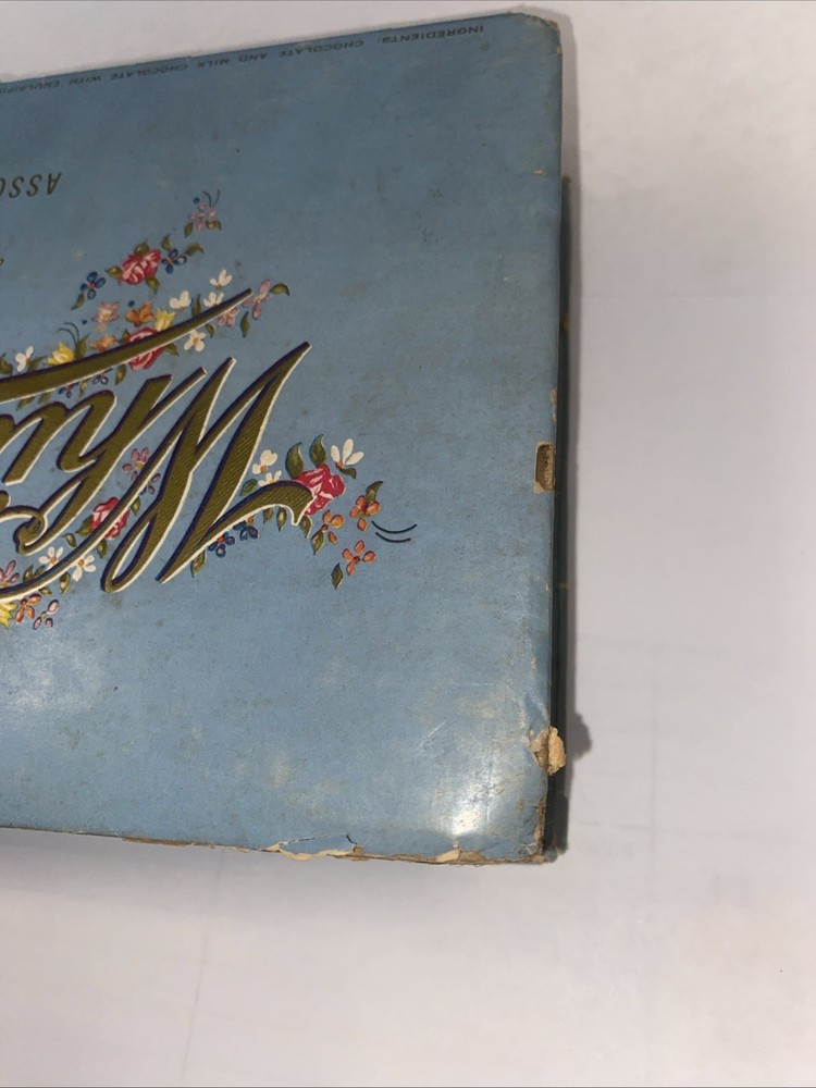 VTG Whitman’s Fairhill Chocolates Empty Box Assorted Selected Centers 1lb Box