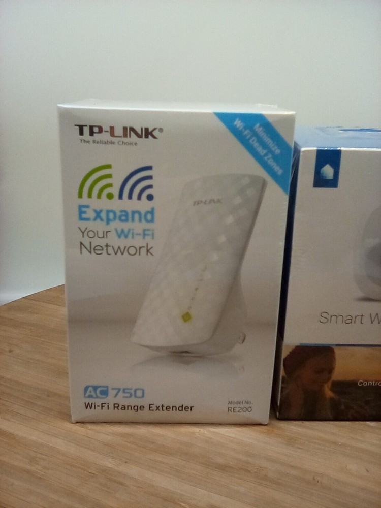 TP-Link HS100 Wi-Fi Smart Plug & Extender New Sealed