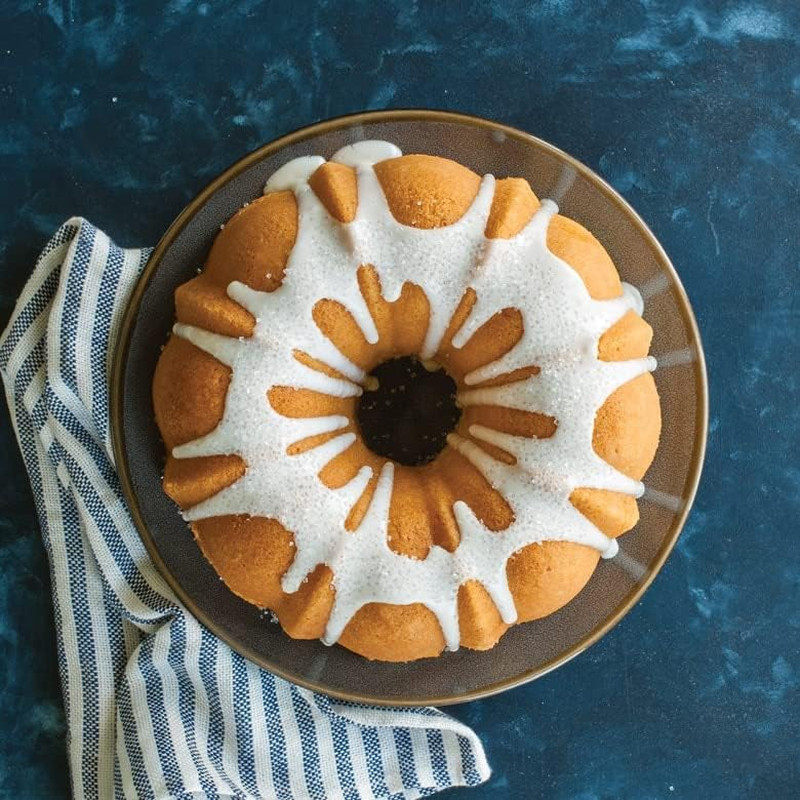 Nordic Ware 12-Cup Original Bundt Pan in Graphite Finish