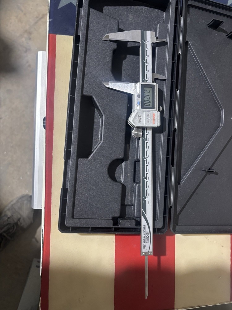 Mitutoyo 8 Inch Digital Caliper Carbide Teeth