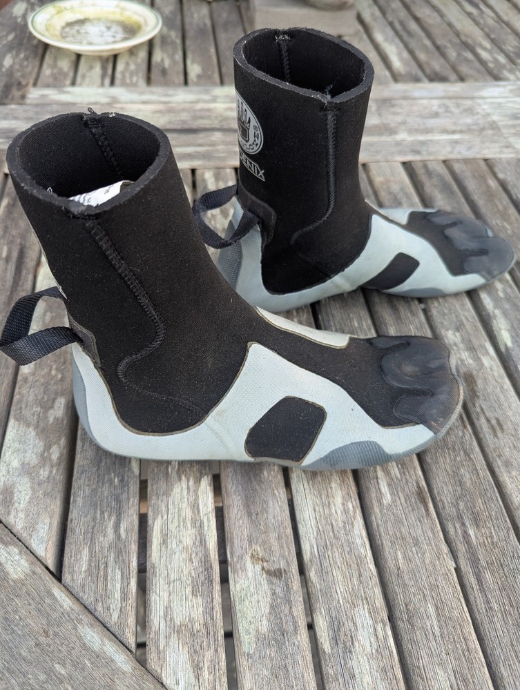 Body Glove Wetsuit Booties mens 9 Phoenix 5mm split toe