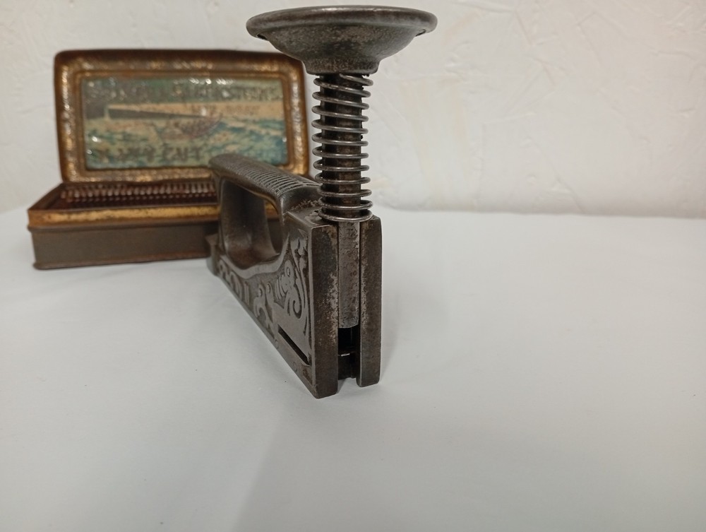 Vintage Machine Belt Stapler Staple Gun Tool Working