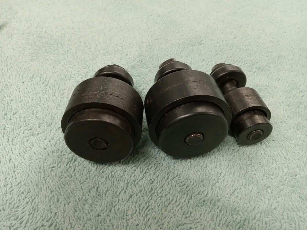 3 Green Lee Knockouts