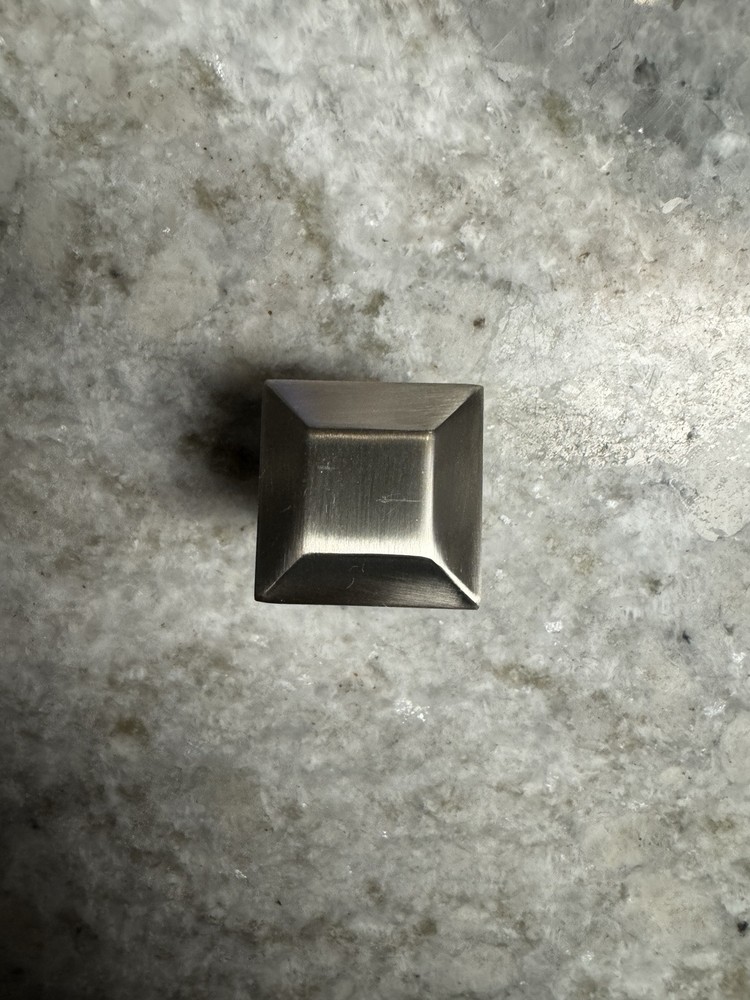 Top Knobs TK811BSN Juliet Knob 1" Brushed Satin Nickel