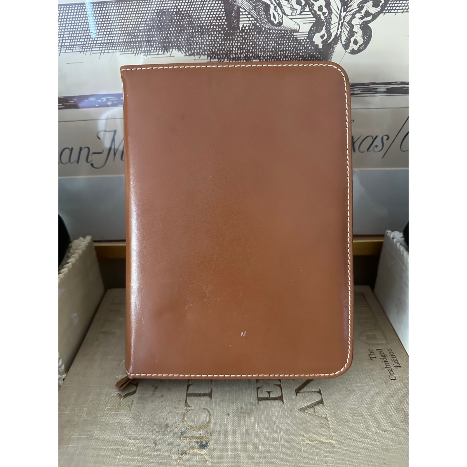 Vintage Men's Travel Grooming Kit Cowhide Leather Case Toiletry Kit USA