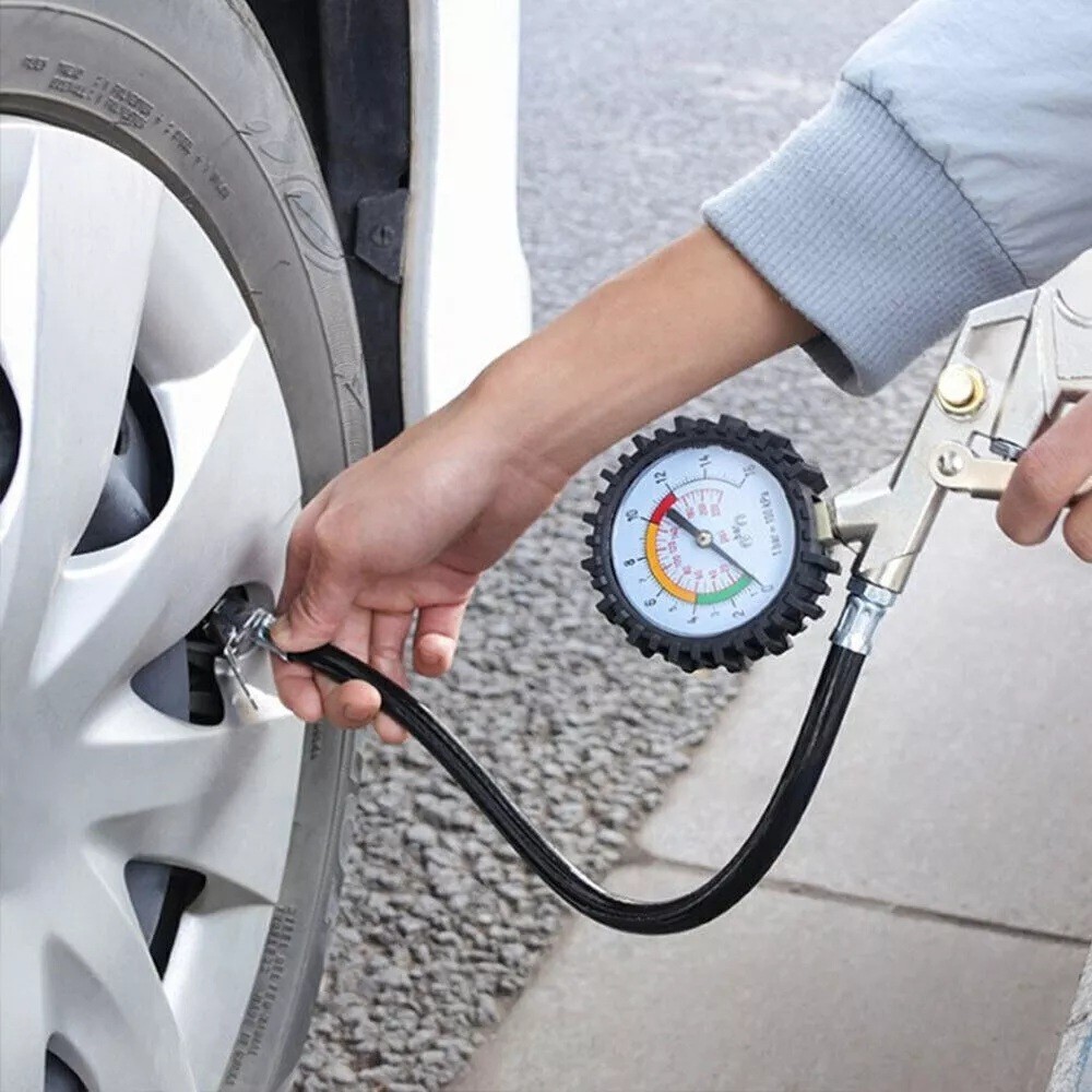 Tire Inflator Gauge Flexible Hose 220 PSI Pistol Style Air Chuck Pneumatic