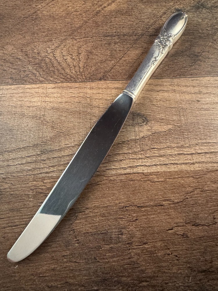 Community White Orchid Knife Silverplated