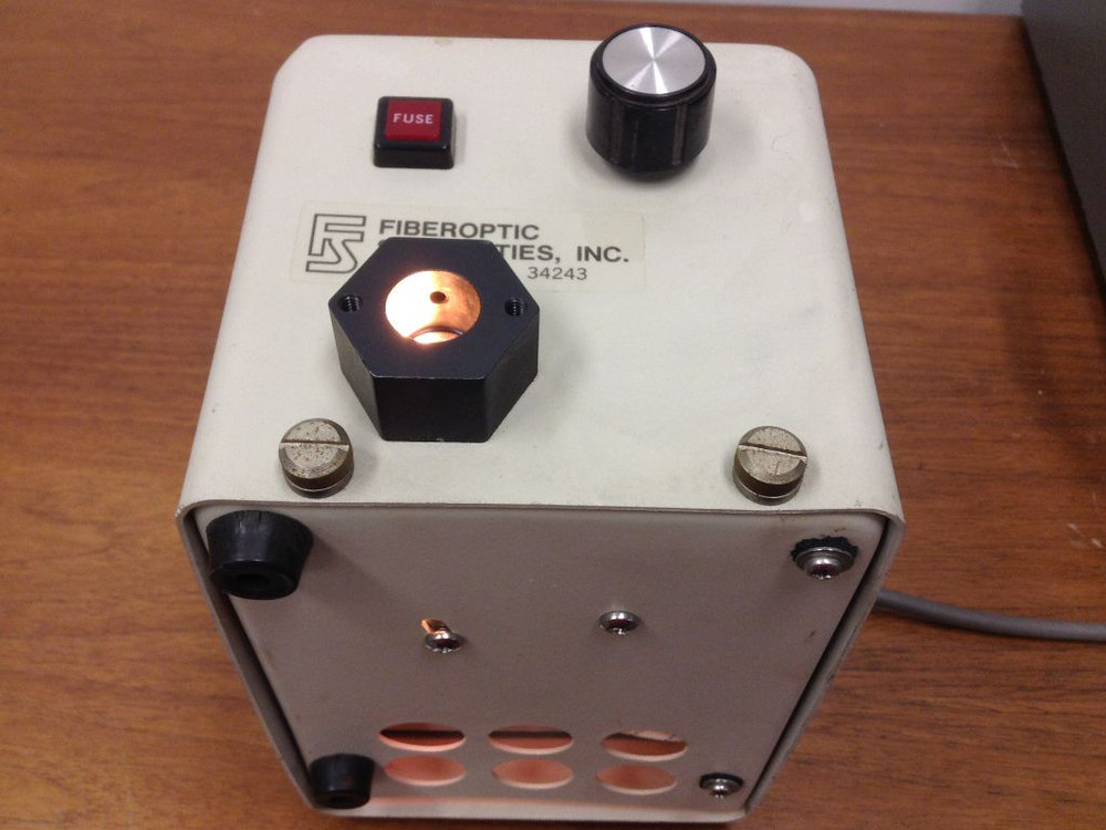 Fiberoptic Specialties - Model #LS86/110 - Light Source
