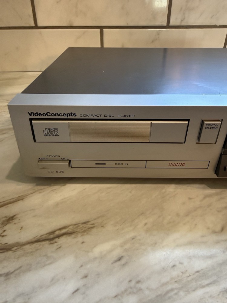 Video Concepts Model No CD 505 Compact Disc “Fast Shipping”