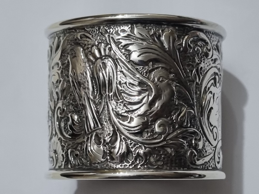 Edwardian Sheffield Solid Silver Repousse Floral & Birds Design Napkin Ring 1901