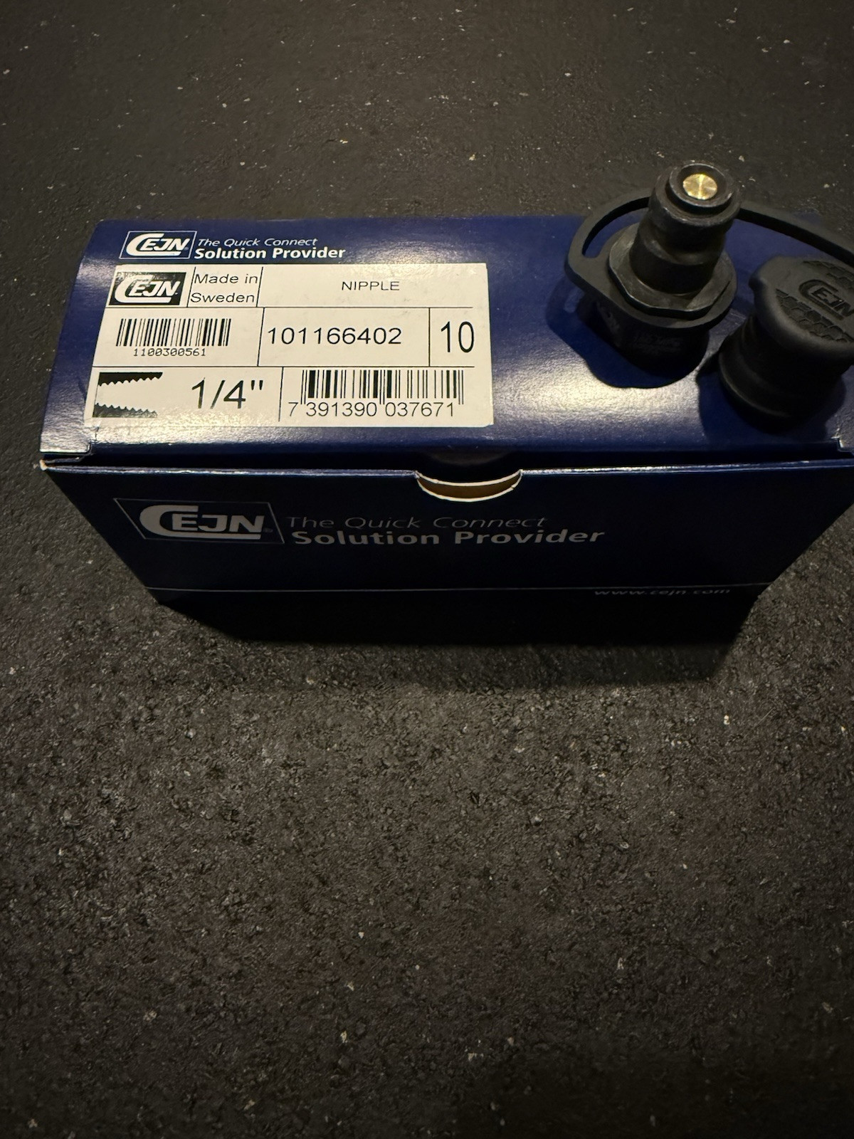 10-116-6402 CEJN (box of 10) 1/4” Female NPT High Pressure Nipple