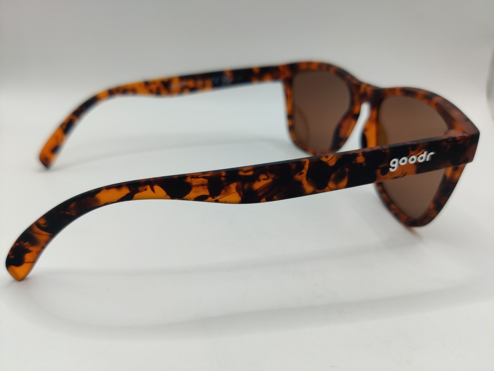 Goodr Bosleys Basset Hound Dreams Polarized Sunglasses No Slip Running Boxed 2J4