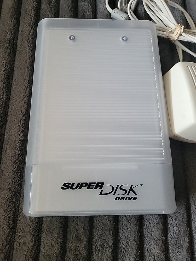 Imation Super Disk USB Drive for Macintosh Model SD-USB-M2 Floppy Disc W/Cord