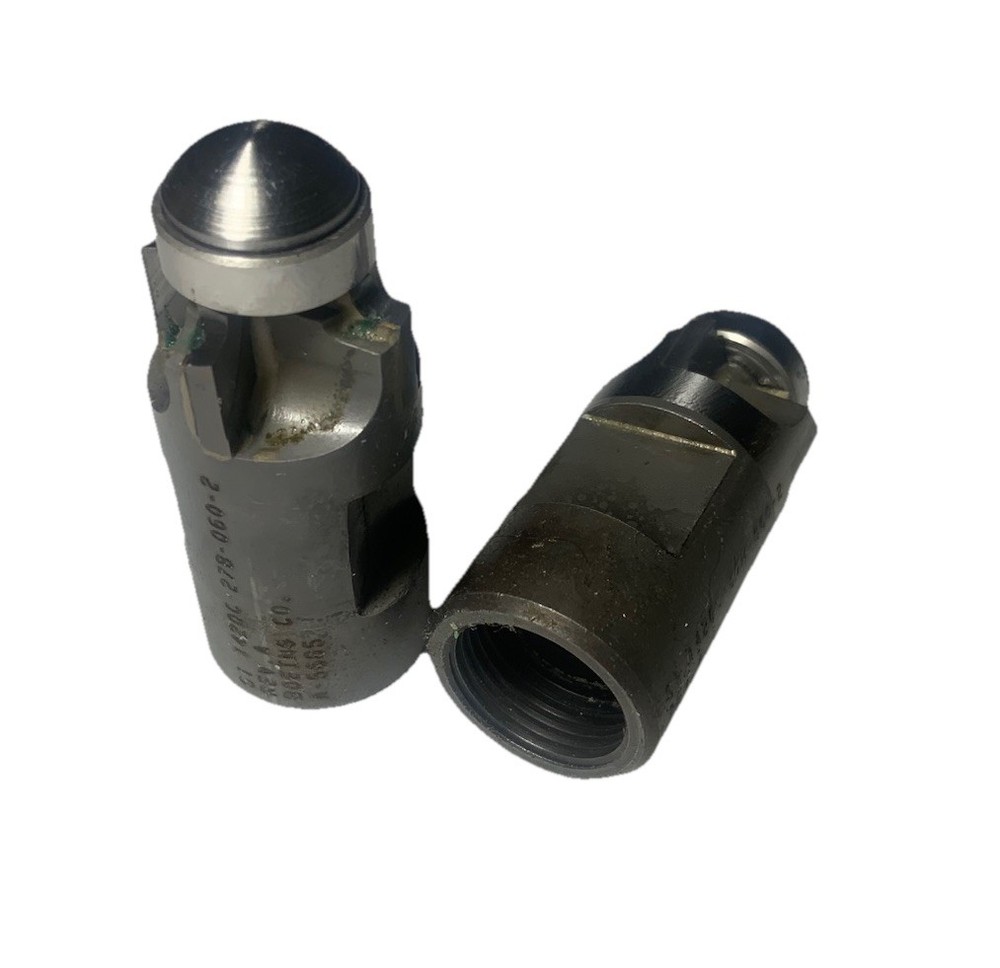 Internal Thread 4 Flute Carbide Router Bit 1/8” Radius Bearing Guided