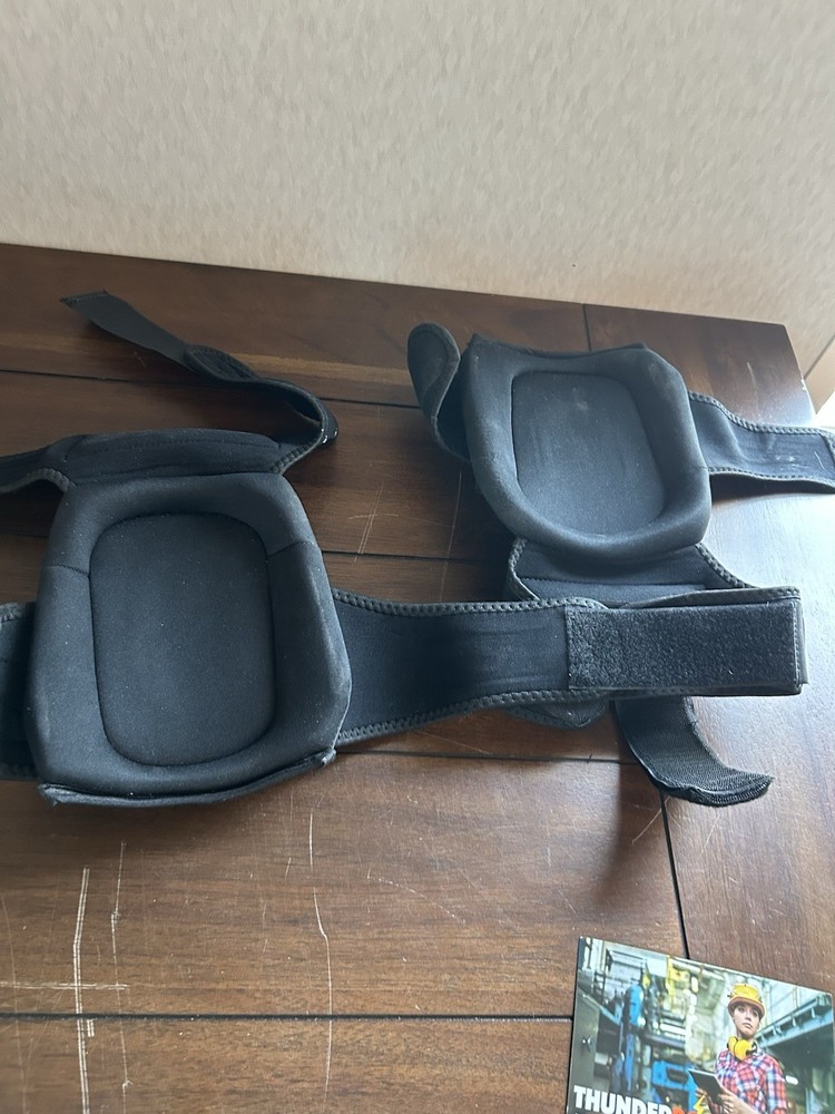 Thunderbolt Platinum Pro Working Knee Pads Used