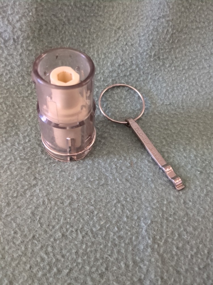 Cuisinart Whisk Attachment DLC-467TX Food Processor Replacement Stem and Adapter