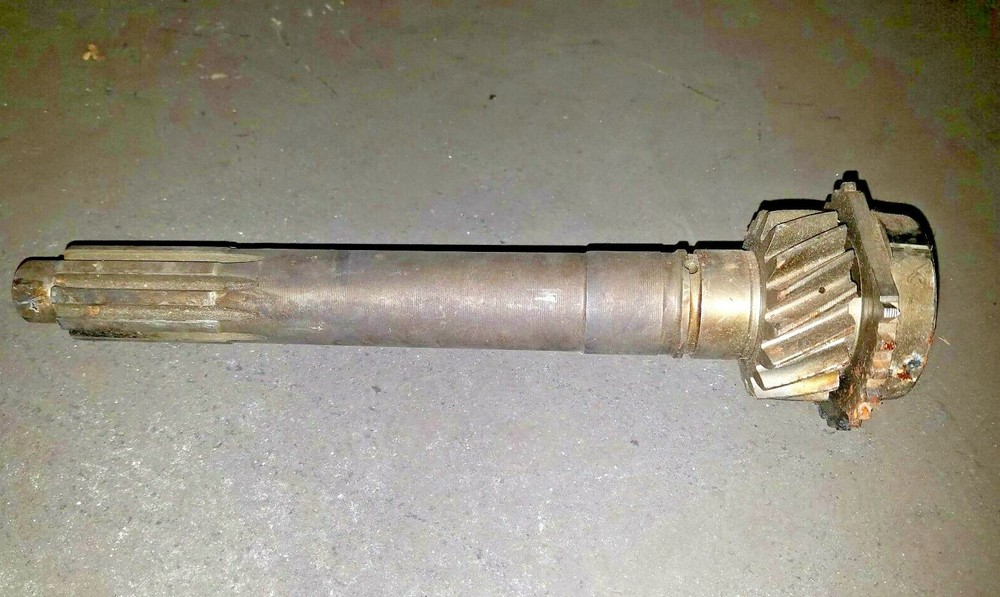 MAIN DRIVE GEAR SHAFT