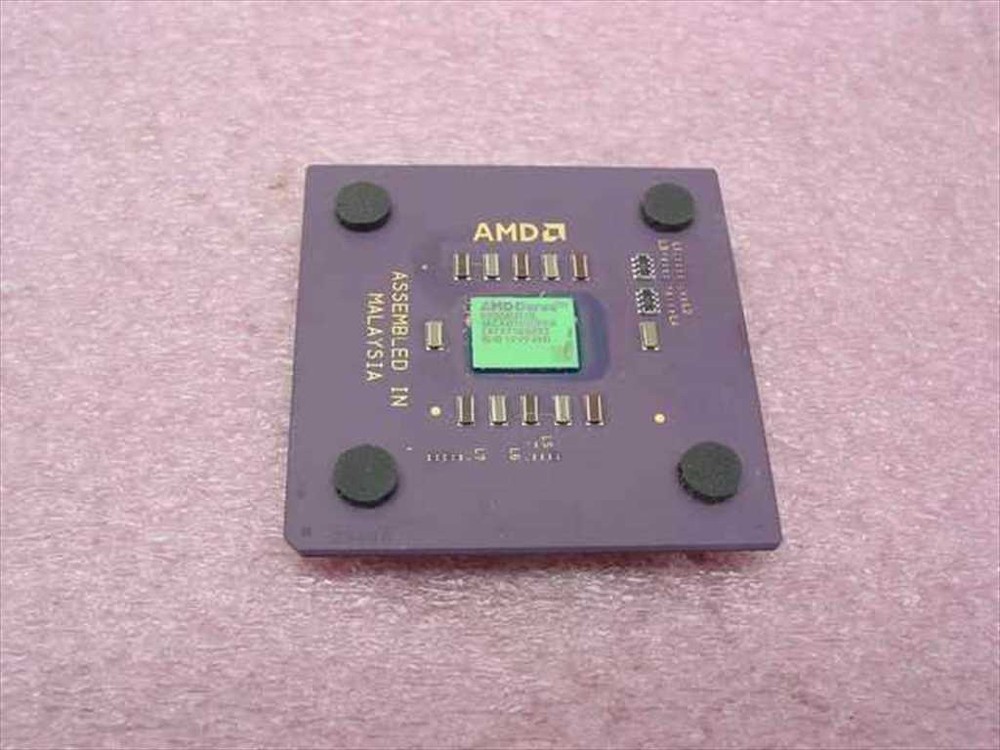 AMD D700AUT1B Duron 700Mhz/100/64/1.6V Socket A CPU Processor