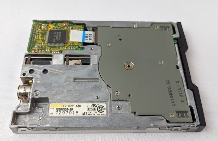 Teac 19307526-30 Floppy Disk Drive