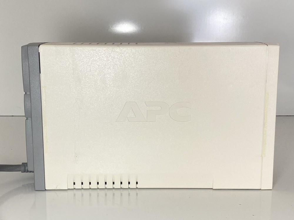 APC Back-UPS CS 500 Battery Backup BK500