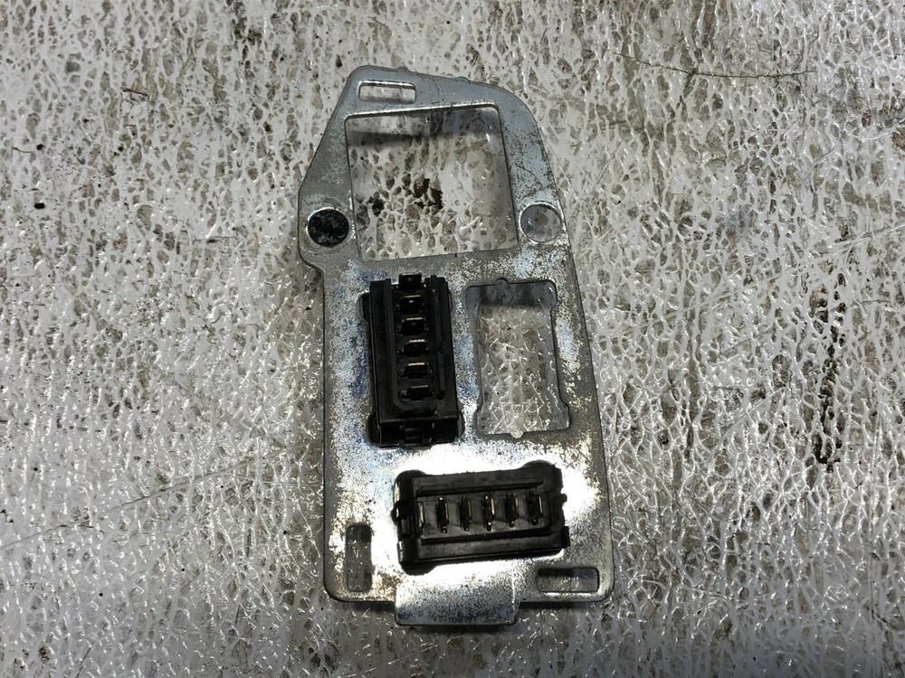 Peterbilt 387 Right/Passenger Door Electrical Switch - Used