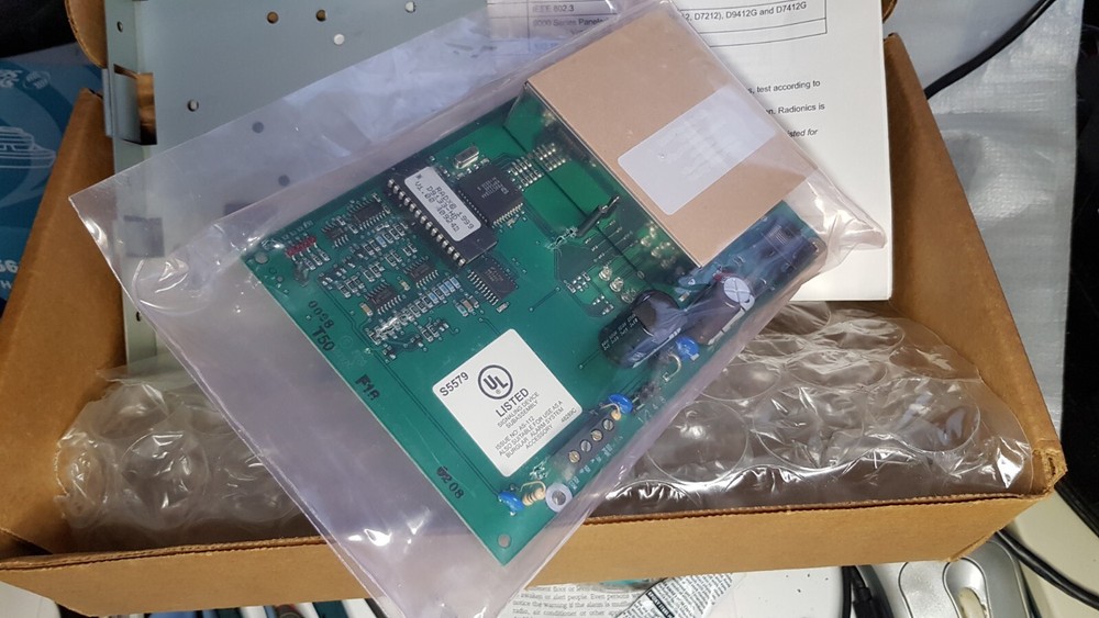 BOSCH RADIONICS D9133TTL-E Network Interface Module (DATE: 0201) " NEW "