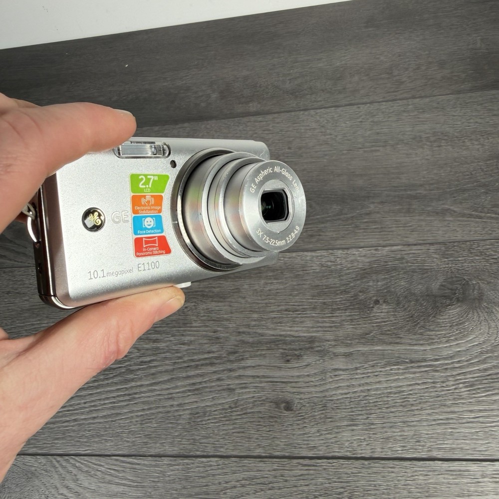 General Electric Digital Camera GE E1100 10.1MP Silver Tested Working