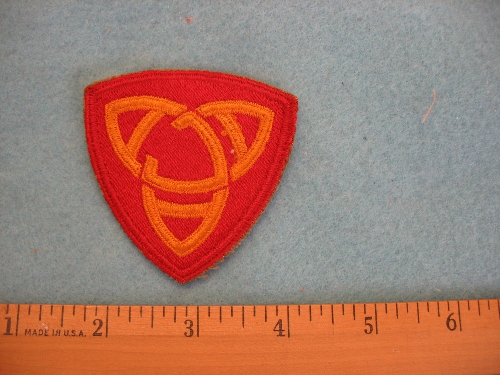 Original unused WWII US Army Eastern Antiaircraft Artillery Commd shoulder patch
