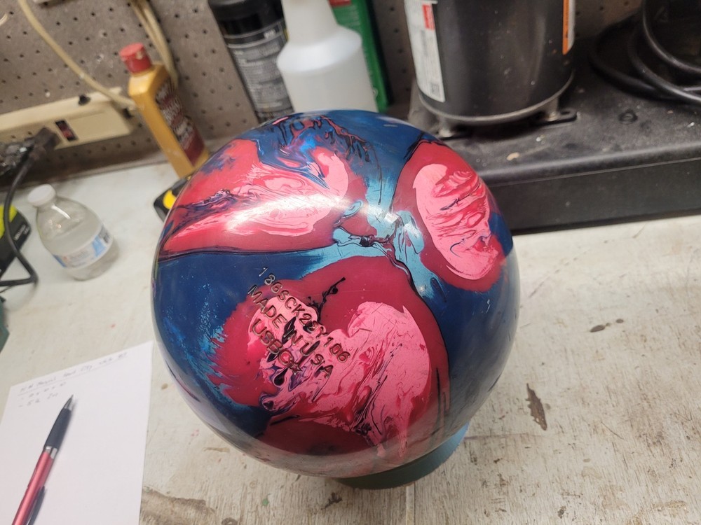 15# 900 Global, Space Time Continuum Bowling Ball