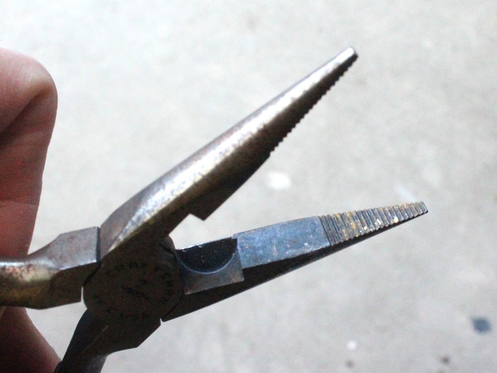 Locking Pliers + needlenose mixed brand 6pc