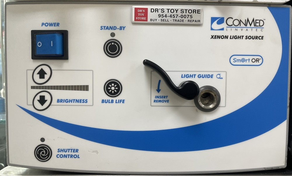 ConMed Linvatec LS7500 Xenon Light Source