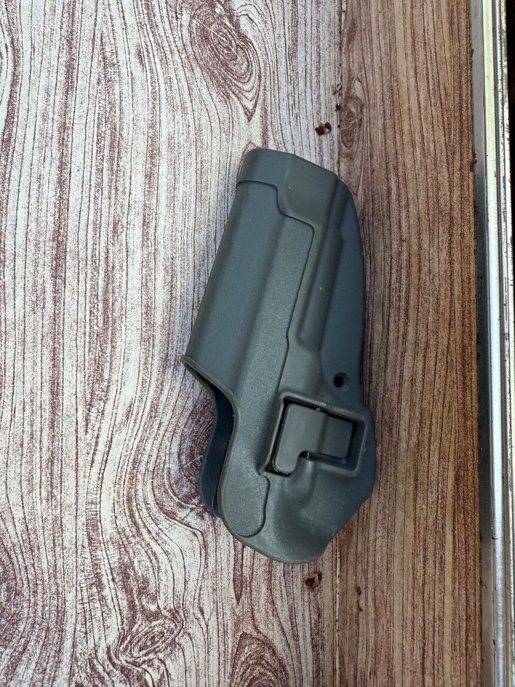 Multiply airsoft guns and gear