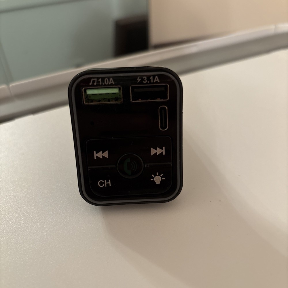 Onn Bluetooth Wireless FM Transmitter Aux Dual USB/1 C Type Charger + LDC Screen