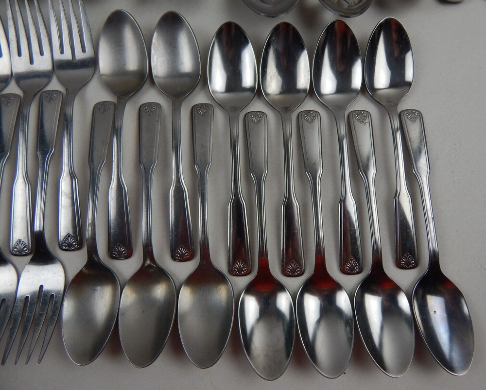 Oneida SHELTON Custom Stainless Flatware Spoons Forks Knives 54pc