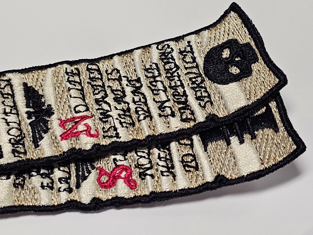 Grim Dark Purity Seal Wax & Scroll Embroidered Patch Hook Back Warhammer 40k