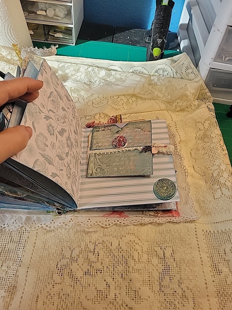 junk journal handmade