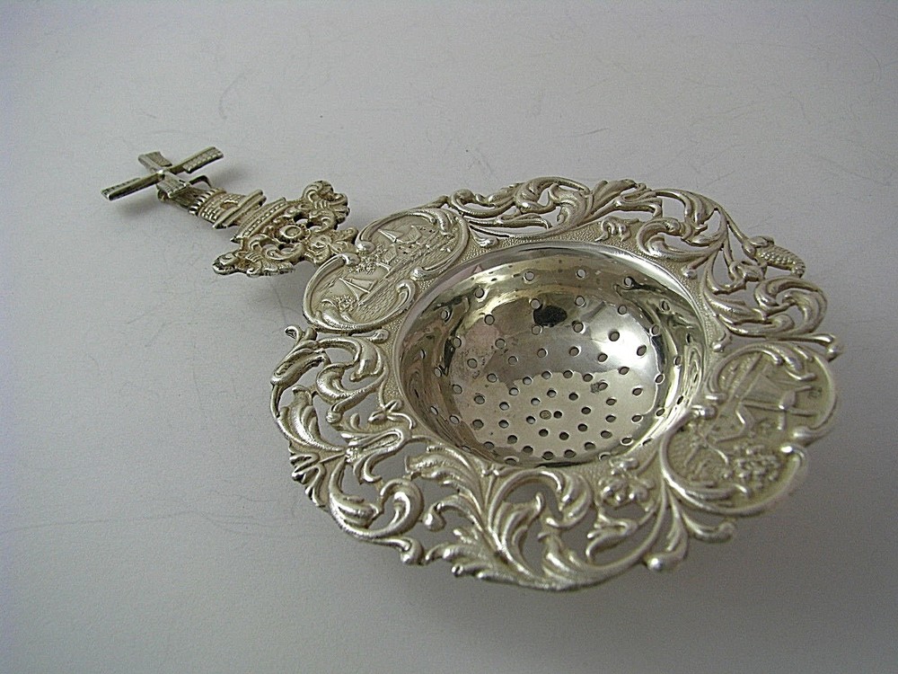 DUTCH SILVER TEA STRAINER SERVING SPOON WINDMILL Holland Netherlands c1928 Excel