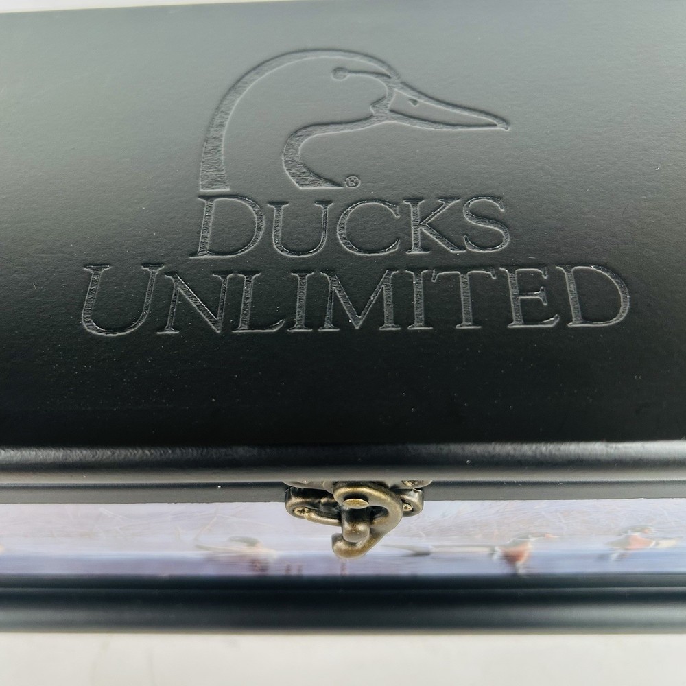 Ducks Unlimited Wine Bottle Gift Box Bar Set