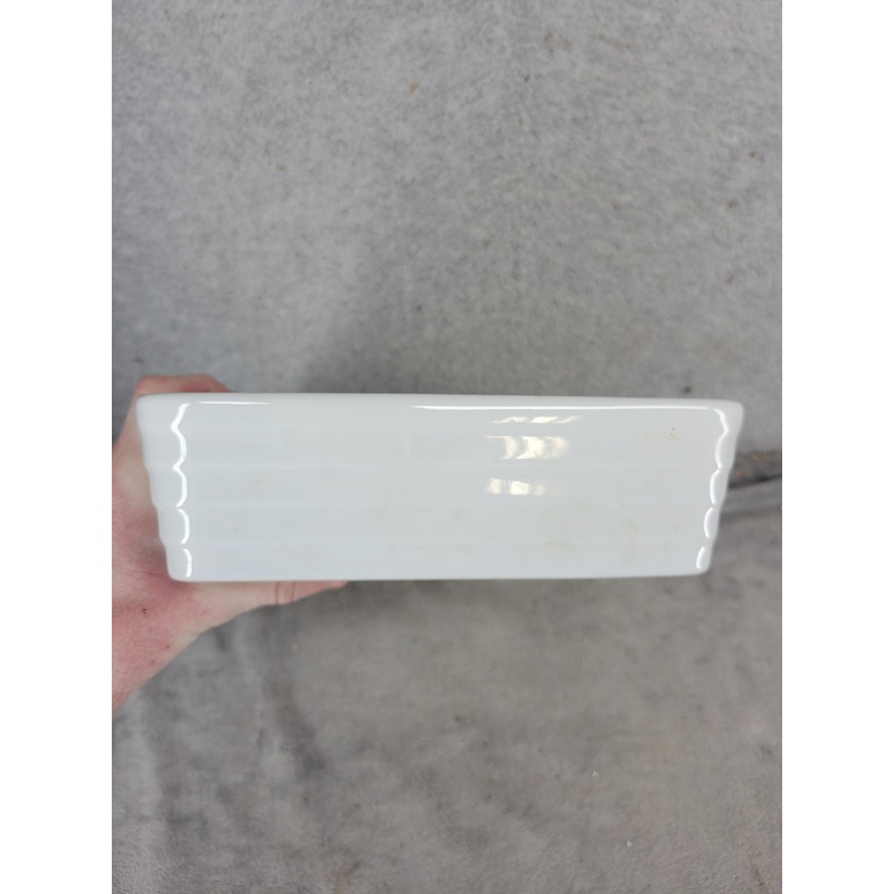 Enjoy White Ceramic Rectangular Baking Dish with Ribbed Sides 12" x 8.5"