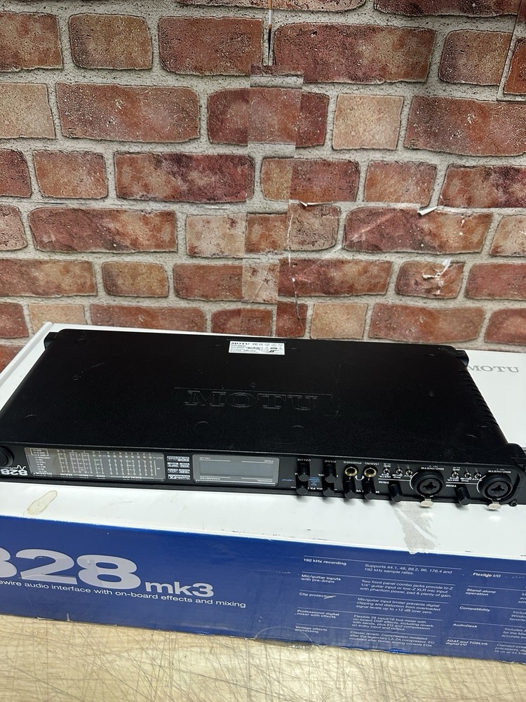 Motu 828mk3 Digital Audio Interface READ