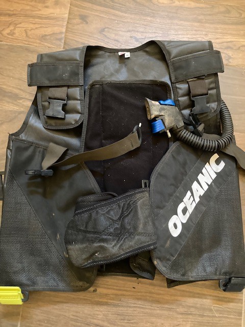 Oceanic OP5K BioFlex BCD Size Medium Made in USA