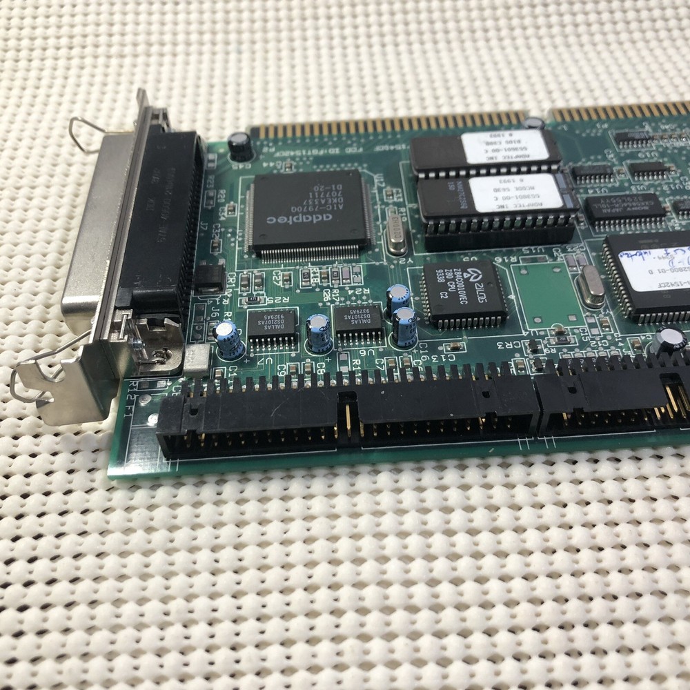 Adaptec AHA 1542CF/1540CF ISA to SCSI Host Adapter / floppy controller Untested