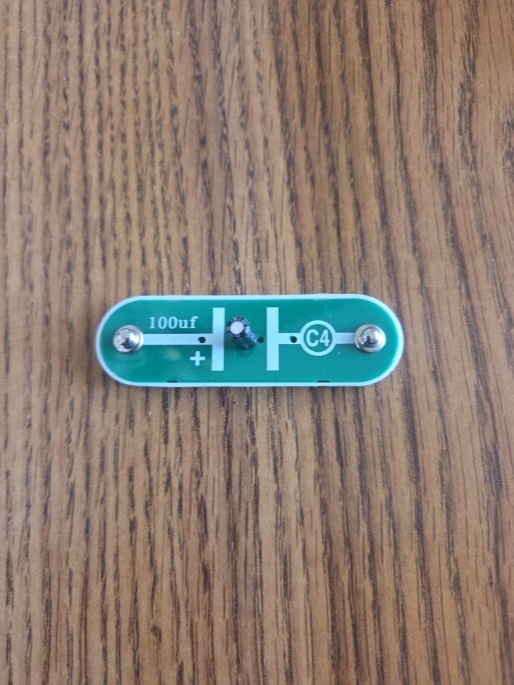 Snap Circuits Elenco 100uf Capacitor (C4), Part # 6SCC4 Replacement Part